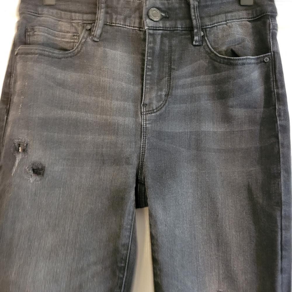 White House Black Market Distressed Black Women's Skinny Jeans Size 0